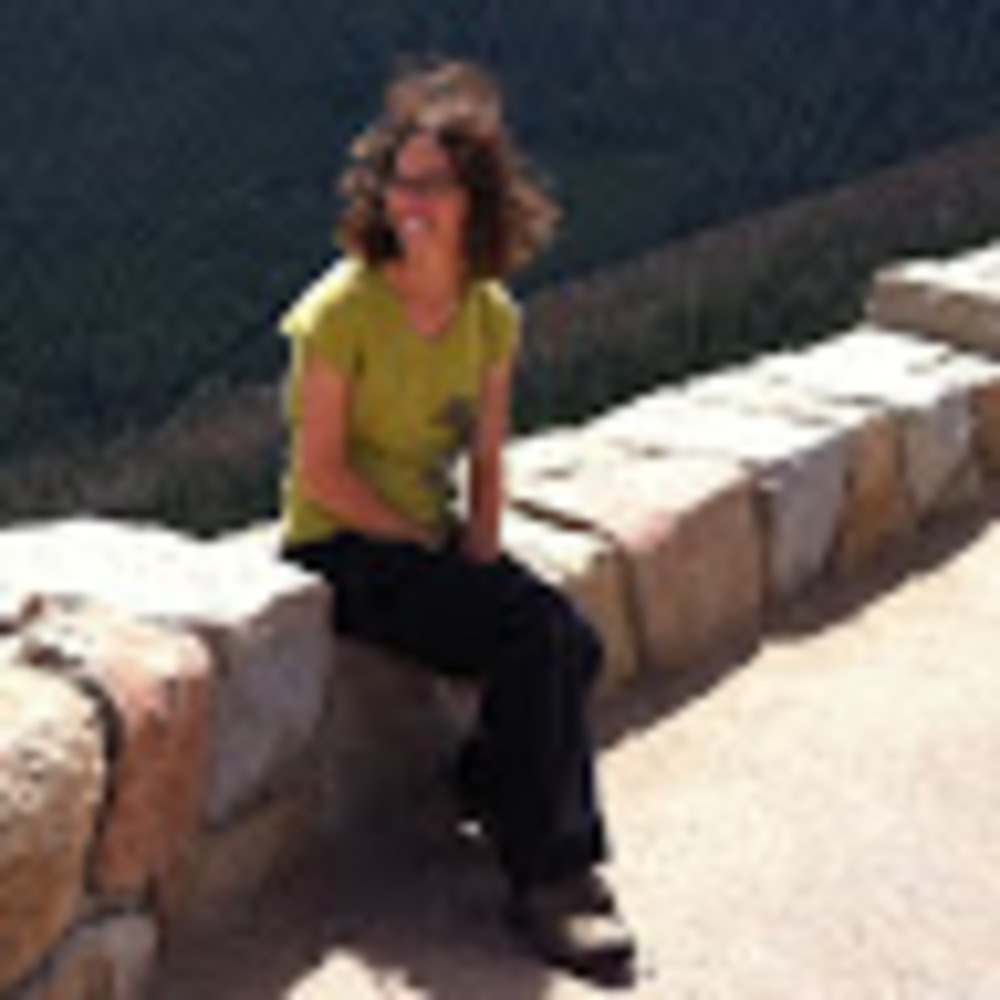 Meet your Posher, Naomi